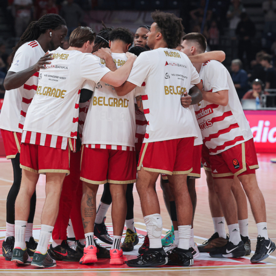 Zvezda čeka prvu pobedu – poznati sastavi, Rijera u Areni