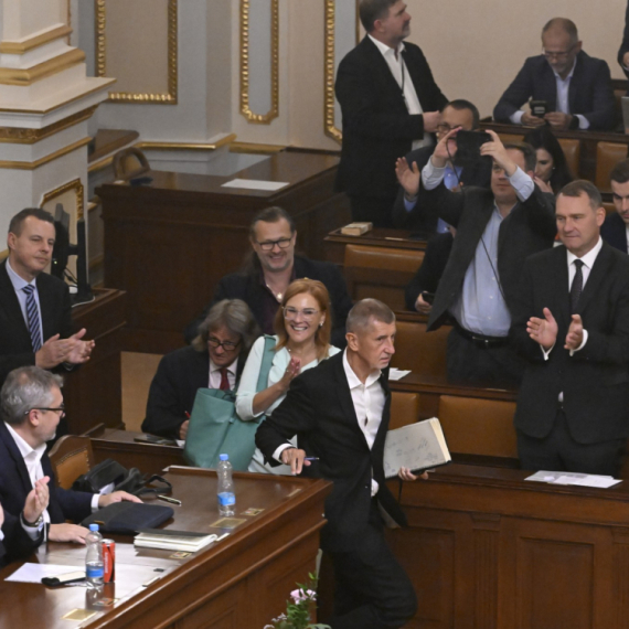 Babiš preživeo glasanje o nepoverenju