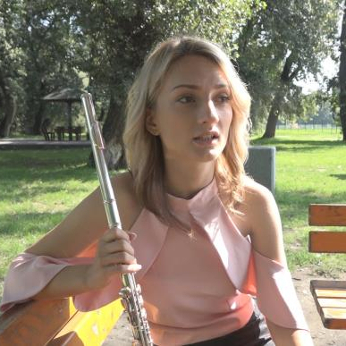 Tijana iz Trstenika flautom osvojila mreže: "Kad sam čula te zvuke, odmah sam se zaljubila" FOTO