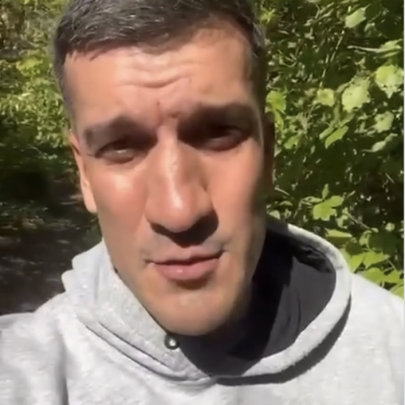 Marko Kešelj pozvao građane u Arenu: "Vaćni su samo rezultati"; "Da podržimo tim koji pobeđuje" VIDEO
