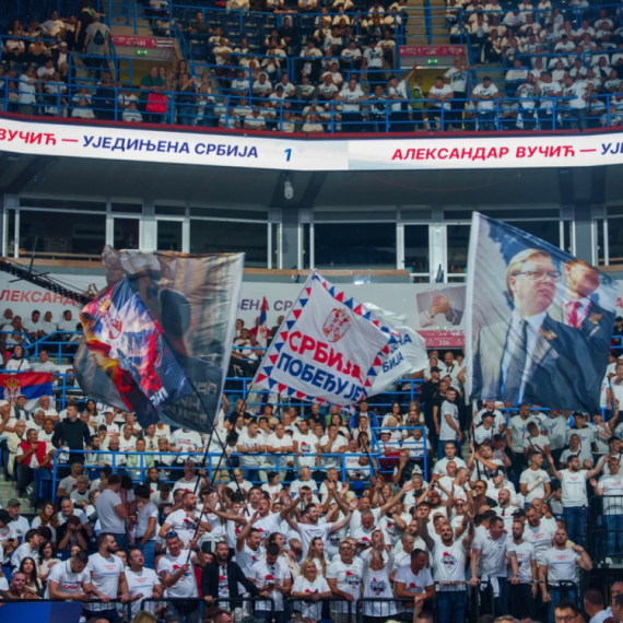 Majka Anđele, obolele od retke bolesti: "Hvala politici koja menja Srbiju i naše živote"