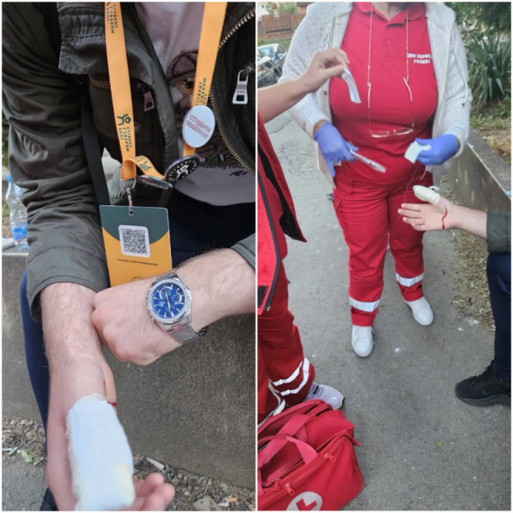 Skandal blokadera u Kaluđerici; Došli čoveku na vrata i udarili ga; Došlo i do samopovređivanja FOTO