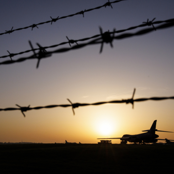 Drama u Britaniji: Amerika povukla bombardere B-1