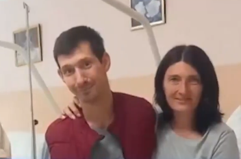 Reči ove majke najbolje govore o Vučoću; Poslala mu poruku, on se izborio za lek za njenog sina VIDEO