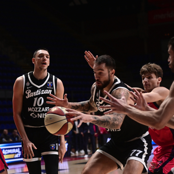 Partizan se odlepio!