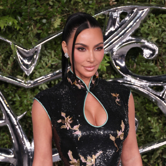 Jedna radi 24 sata, ostale se smenjuju: Kim Kardašijan otkrila koliko dadilja ima