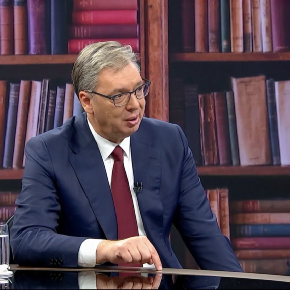 Vučić o napadima blokadera: "Strašne su gadosti izmišljali za svakoga iz moje porodice"