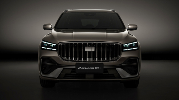 Geely u Parizu predstavlja svoj novi adut za Evropu: Stiže veliki hibridni SUV FOTO