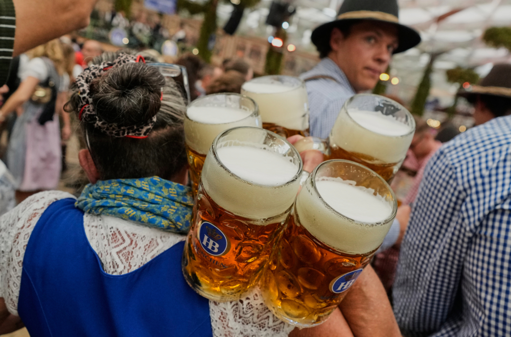 Minhen naplaćuje influenserima objave sa Oktoberfesta: Grad zaradio više od 100.000 evra