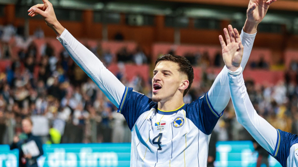 Bajern želi Bosanca, Lids traži 70 miliona