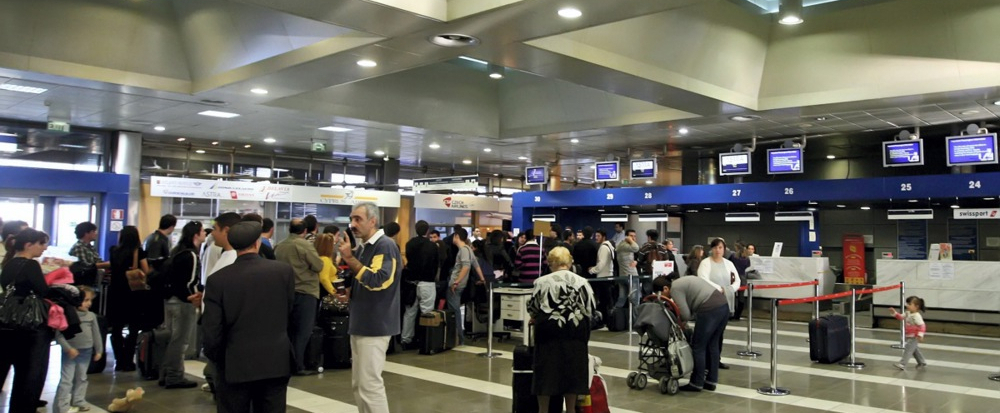 Uhapšen muškarac na aerodromu u Solunu; U avionu gledao pornografski snimak