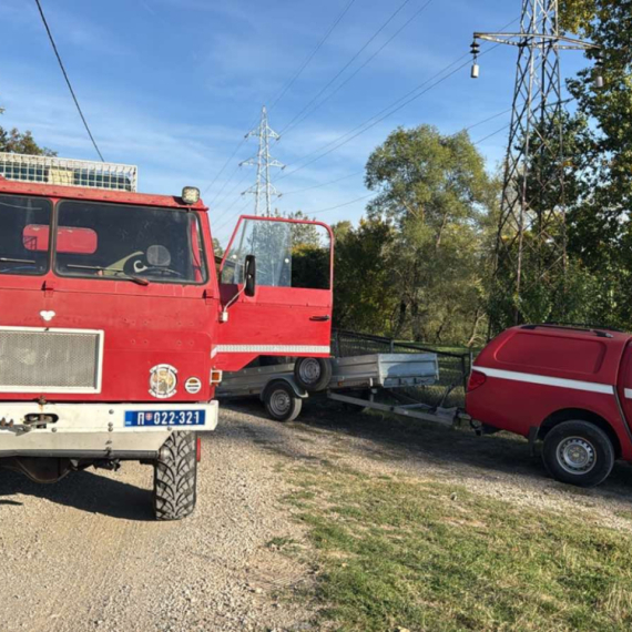 Veliki požar kod Čačka: Gori šuma u klisuri, na licu mesta vatrogasne ekipe