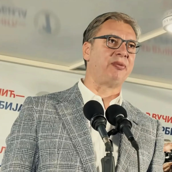 Vučić podsetio na laži CRTA: "Kladionice koje podržavaju studente sad kažu da mi vodimo"