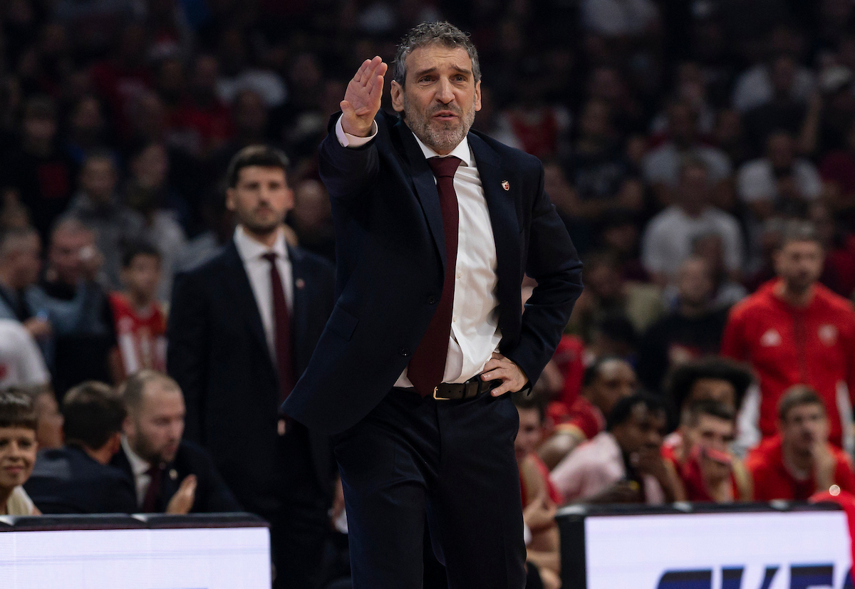 Navarova improvizacija protiv Parkerove zamke