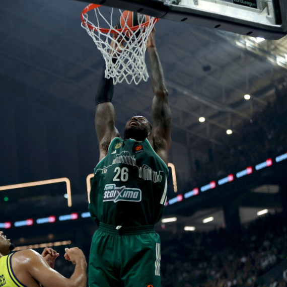 PAO razbio Fener!