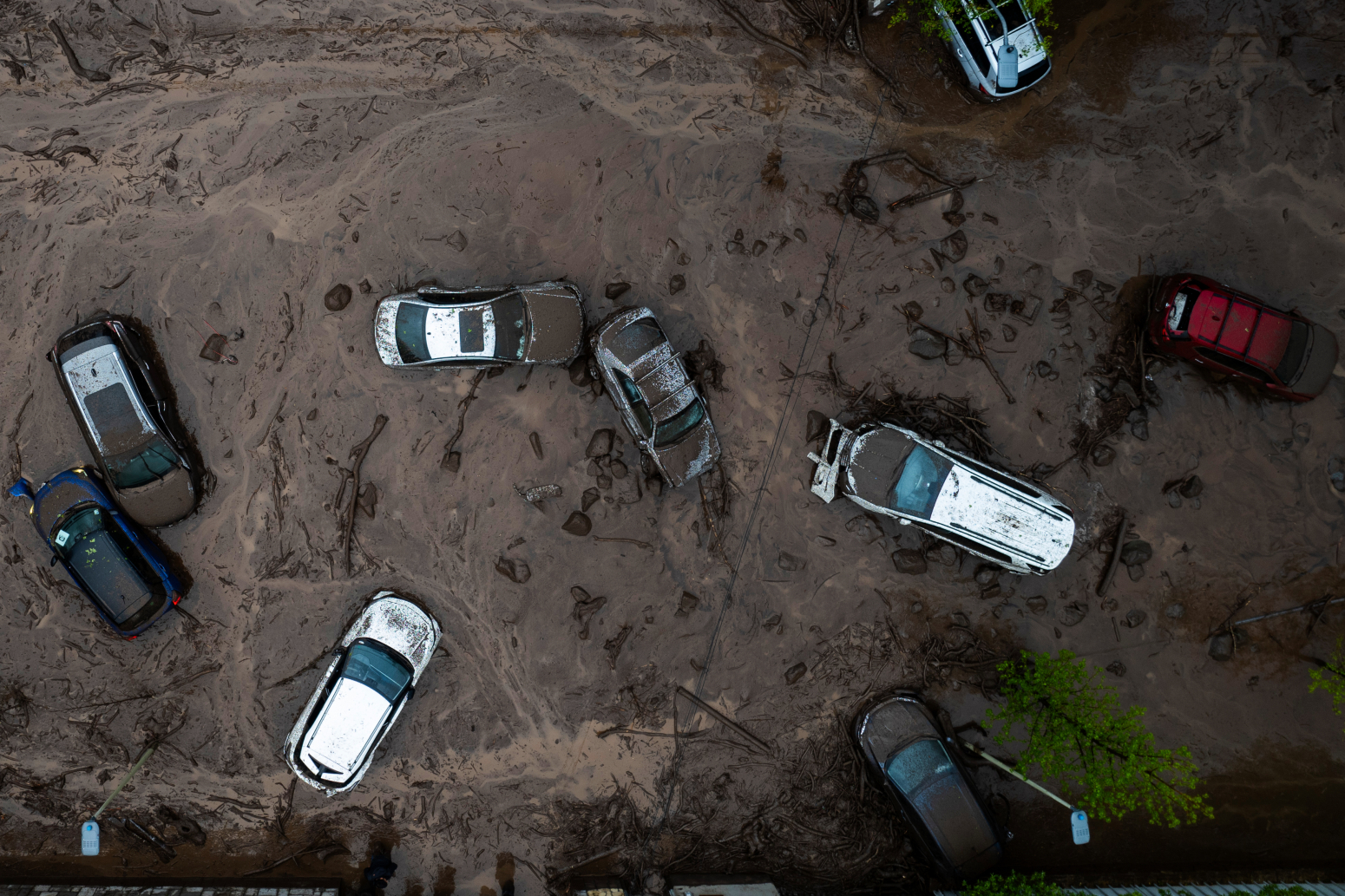 Katastrofalno nevreme: Obilne kiše izazvale klizišta; Evakuisano više od 1.000 ljudi FOTO/VIDEO