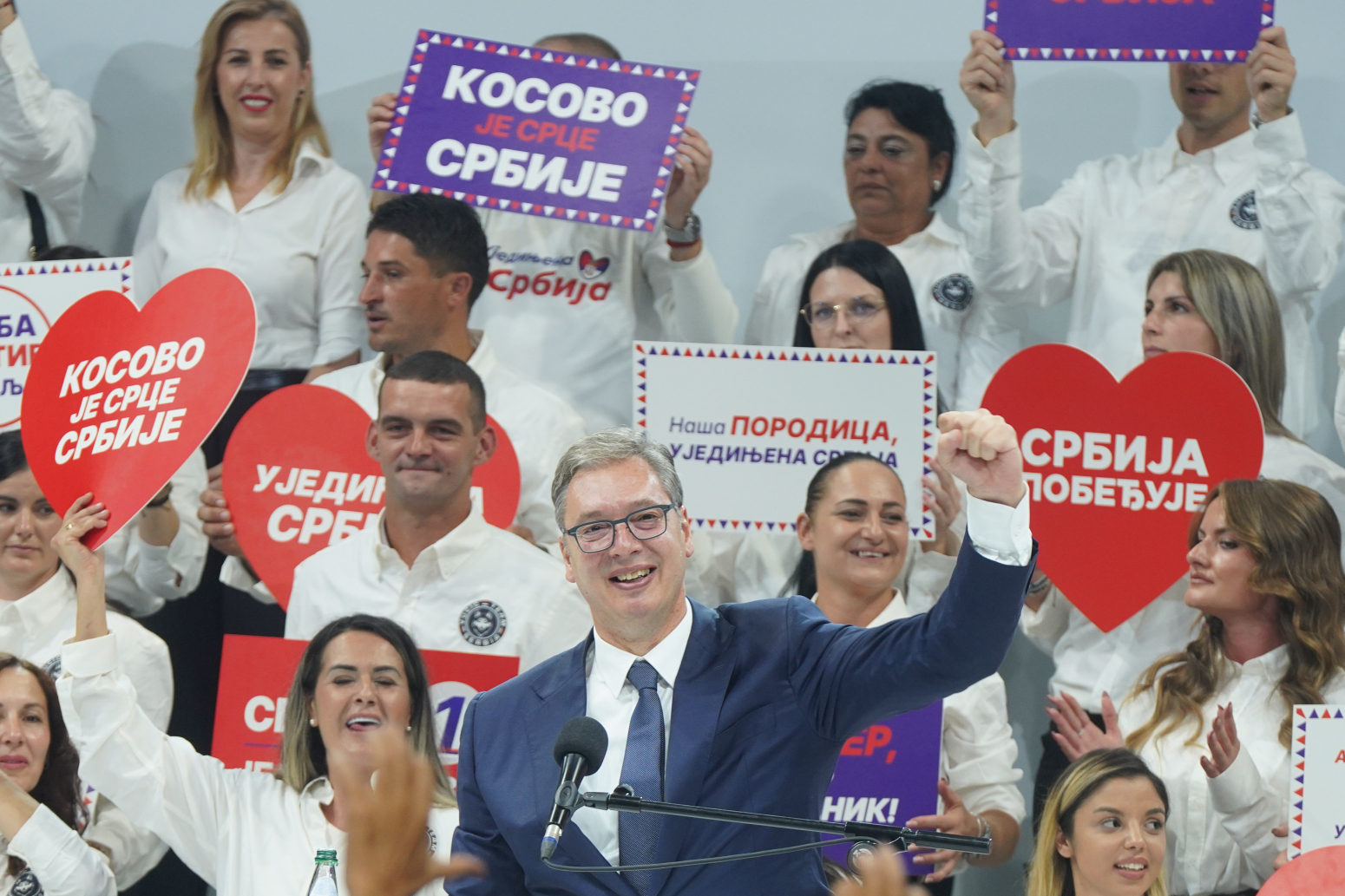 Vučić najavio masovne smene u lokalnim samoupravama i veću promenu među ministrima