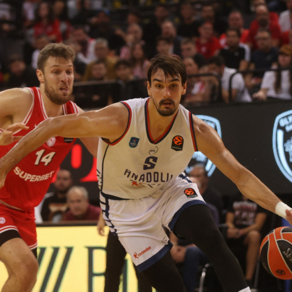 Olimpijakos "pojeo" Efes – uzalud povratak Pejna u stilu!