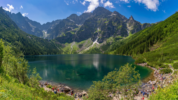 "Alpski" pejzaž bez visokih cena: Planinski odmor na ovoj destinaciji je sve popularniji FOTO