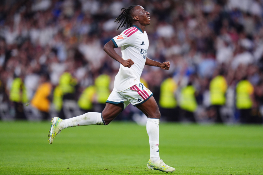 Real jedva pobedio, Vinisijus poludeo – isključen zbog čupanja za kosu?! VIDEO