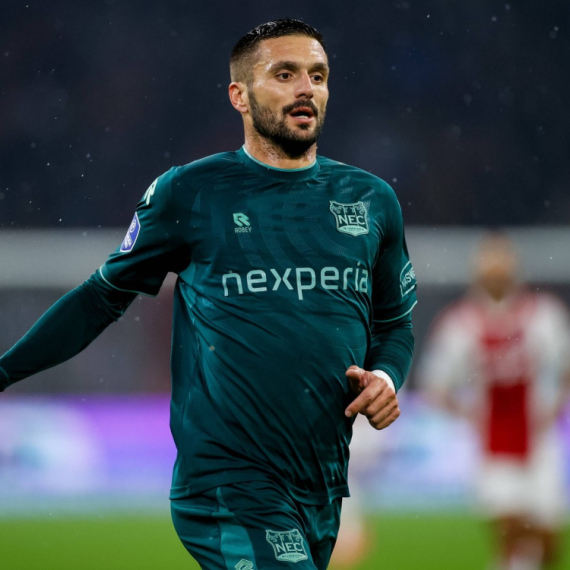 Tadić o spornim izjavama: "Nikada ne bih pokazao nepoštovanje prema NEK-u"