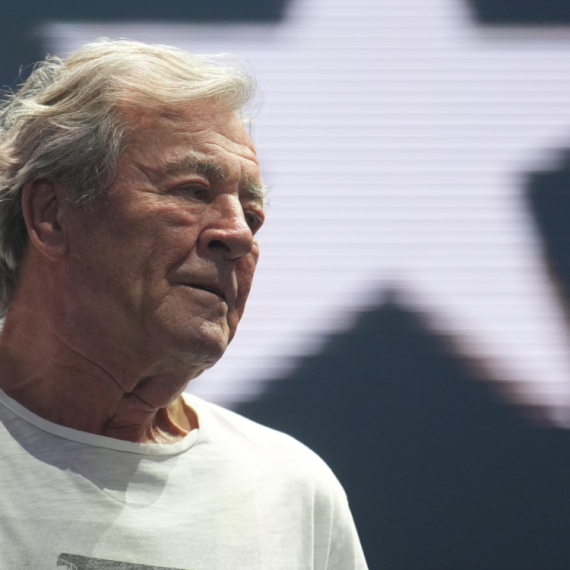 Deep Purple "zapalio" Beograd: Arena pevala uz velike hitove, a onda je usledilo iznenađenje FOTO