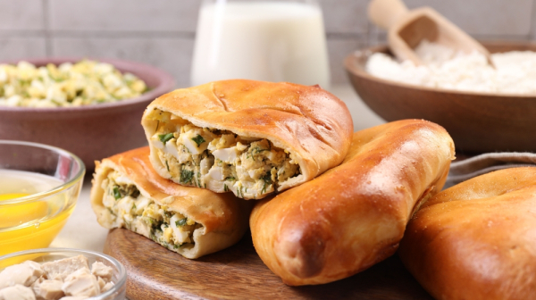 Recept za ruske piroške koje će svi obožavati – a brzo se prave