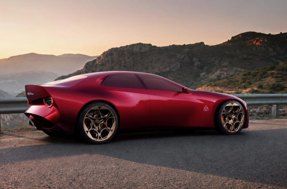 Alfa Romeo Cuorerosso: Spektakularni hibrid sa V6 motorom FOTO