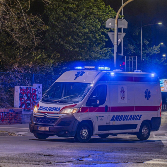 Dve saobraćajne nezgode u Beogradu, tri osobe lakše povređene