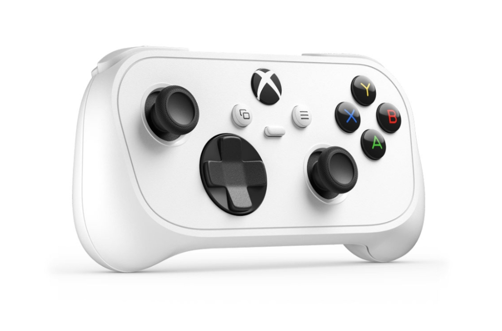 Microsoft iznenadio sve i predstavio svoj najmanji Xbox kontroler