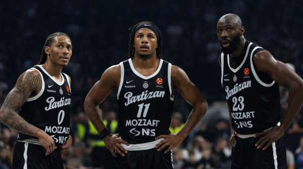 Partizan traži šut u Istanbulu – Šaras strepi od Karlika