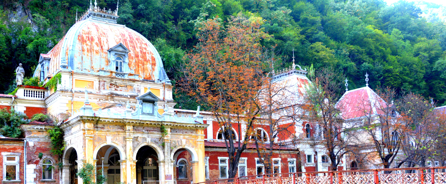 Rimski carevi su je obožavali, a danas noćenje košta 25 evra: Banja sa dugom istorijom oduševljava turiste