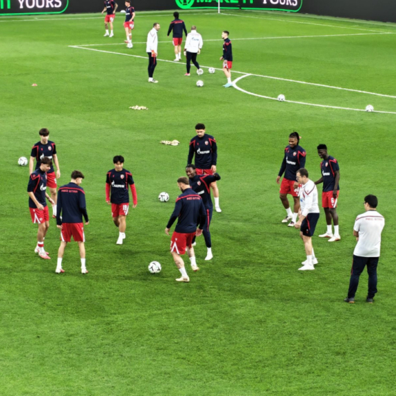Zvezda kreće Ligu konferencije – Rijera odredio startnih 11!