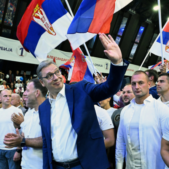 Vučić: "Kolubara će nastaviti da radi, do marta prebacujemo 1.800 radnika iz TENT-a"