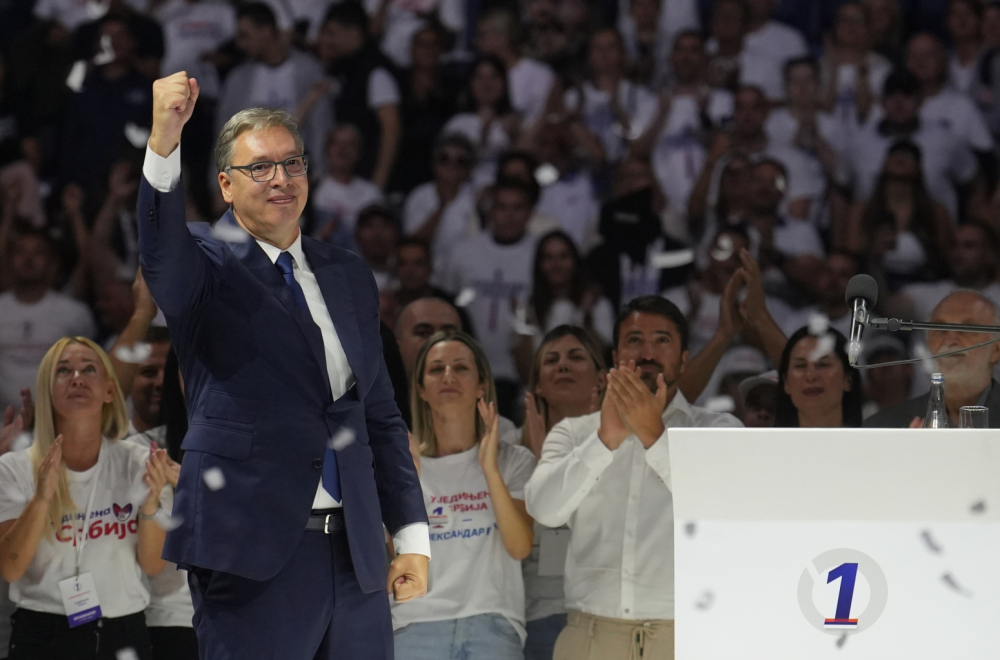 Vučić sam protiv opozicije, Mila, Kurtija, Spajića, Plenkovića i tajnih službi – i sve ih pobeđuje