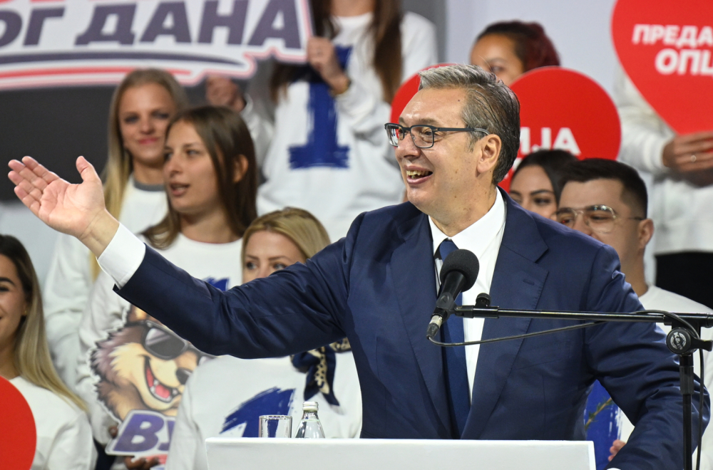 Vučić najavio veliko ulaganje države: "Testovi za trudnice od sledeće godine biće o trošku države"