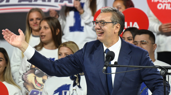 Vučić najavio veliko ulaganje države: "Testovi za trudnice od sledeće godine biće o trošku države"