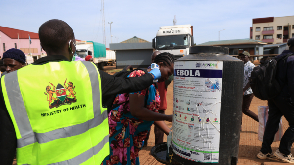 Zastrašujuće vesti iz Afrike: Ebola ne prestaje da se širi