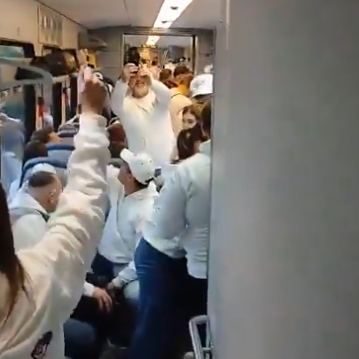 Snimak iz voza za Novi Sad srušio tvrdnje blokadera; "Živite u balonu iz kog ne vidite stvarnost" VIDEO