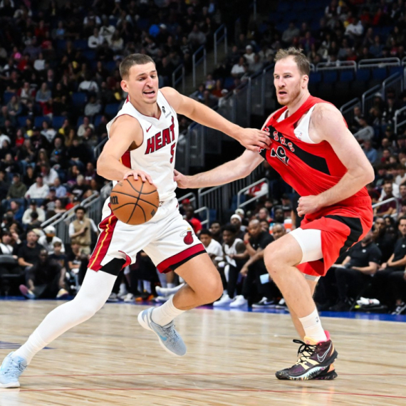 Jović ubacio 12 u porazu Majamija, Marković brojao do 7 – Rajaković poražen pred početak NBA sezone VIDEO