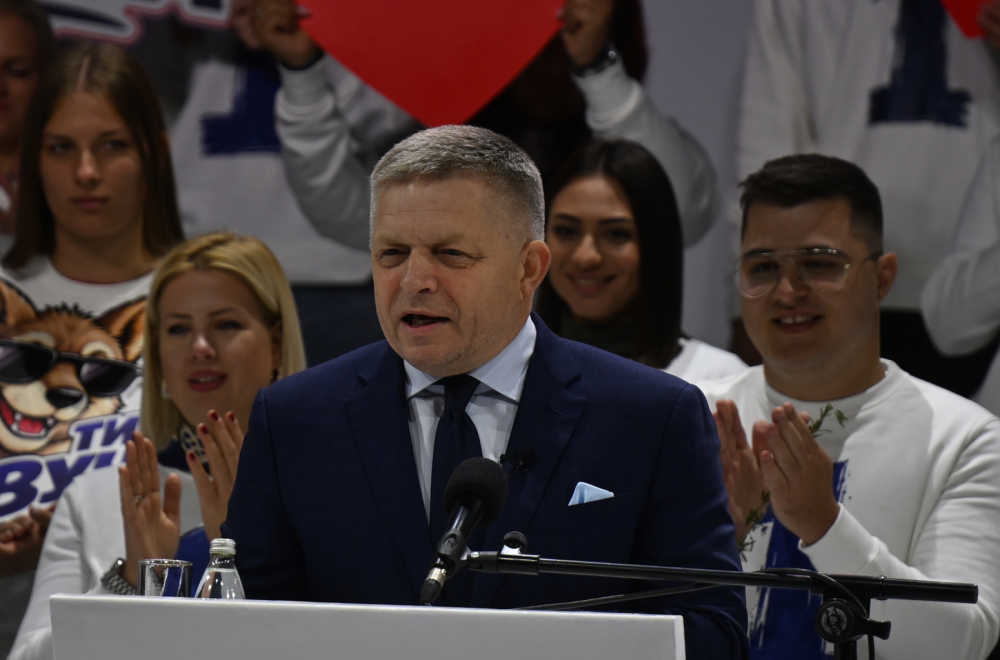 Hrvati pali u očaj; Fico napustio Brisel kako bi pružio podršku Aleksandru Vučiću FOTO