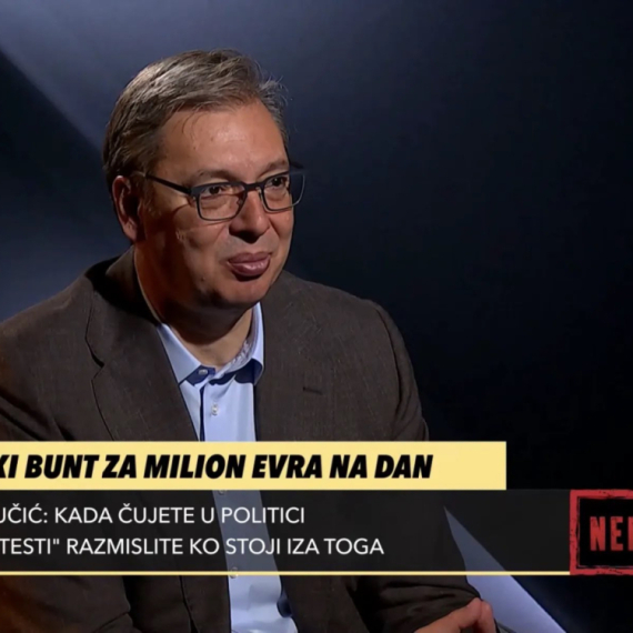 Vučić: "'Nezavisne' medije plaćale strane ambasade"; "Nezavisni su jedino od svoje države"