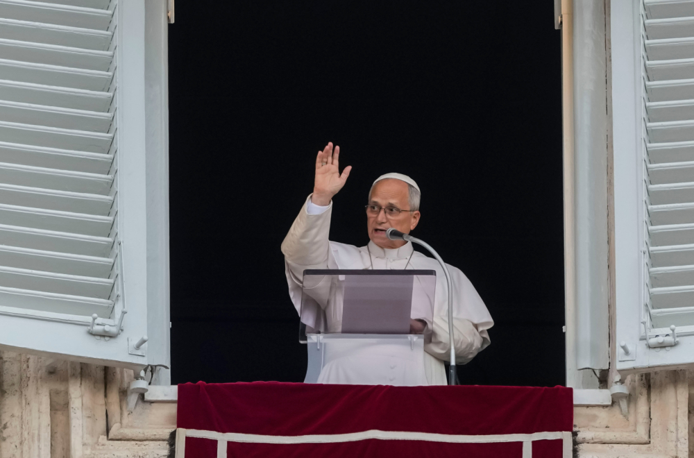Papa Lav XIV prvi put u javnosti nakon operacije pluća: Obratio se vernicima FOTO