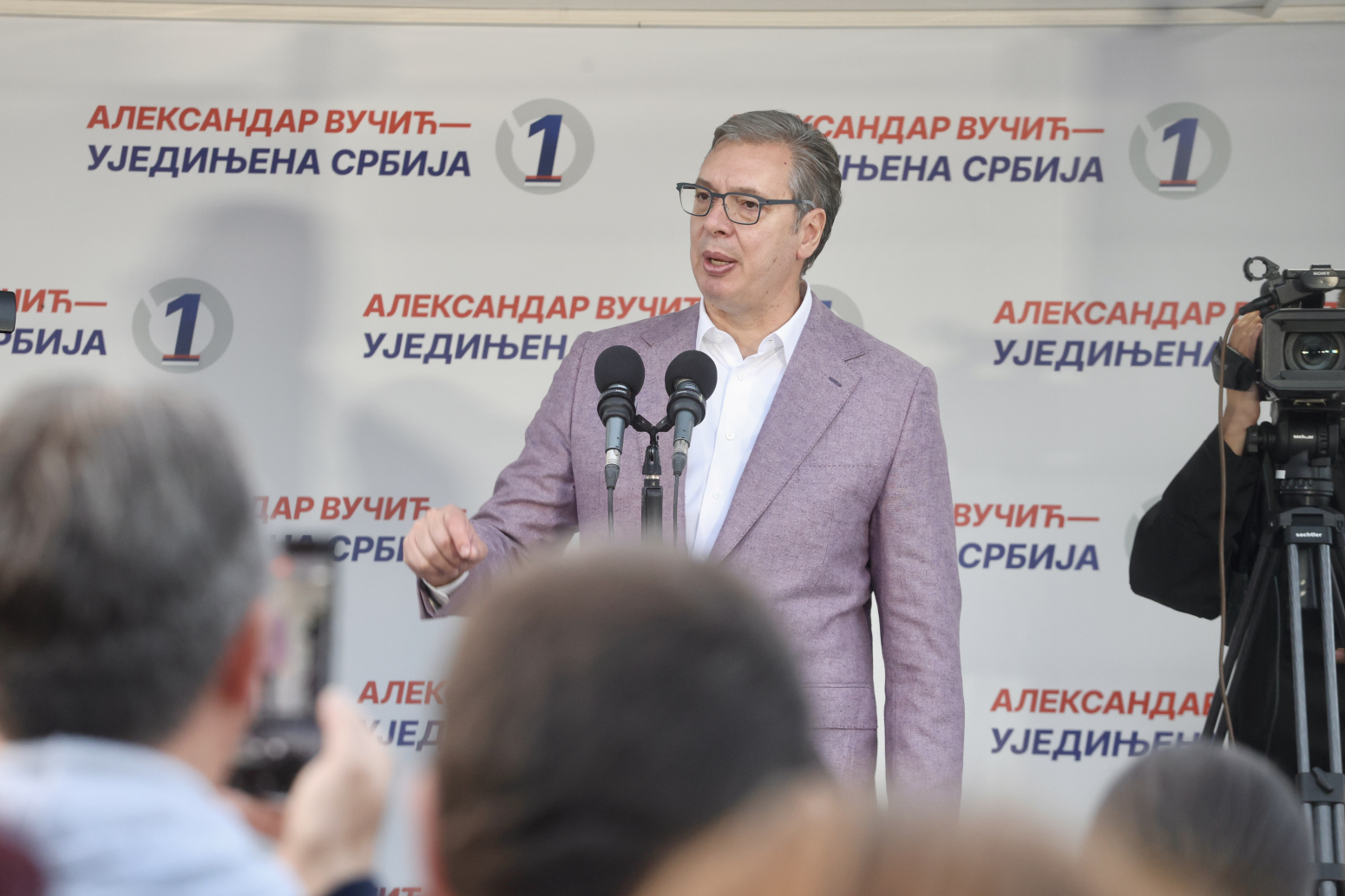 Large gathering in Kruševac: Vučić addresses a packed Kosovo Heroes