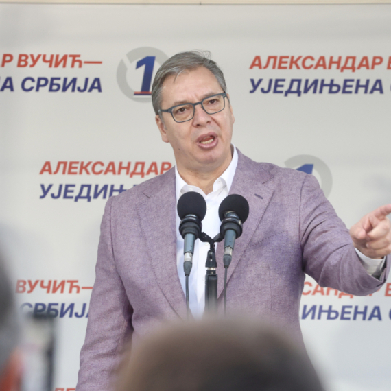 Vučić: "Ko bude tražio partijsku knjižicu za posao, odgovaraće"; Nova vlada ulaže 1,3 milijarde evra u bolnice