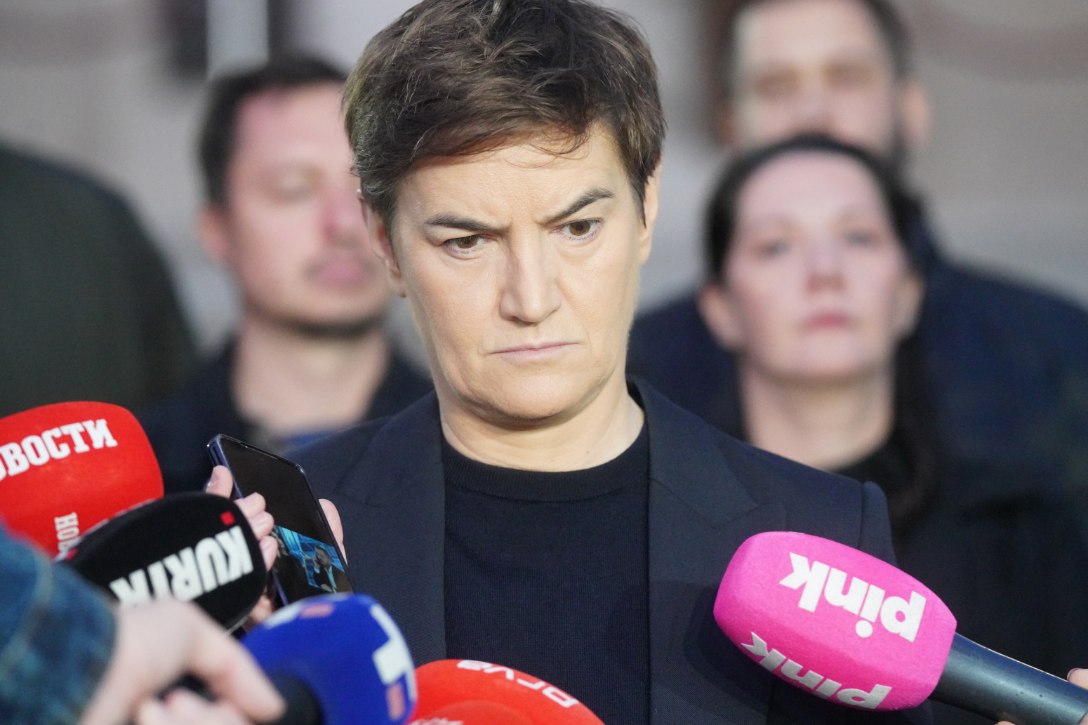 Brnabić: N1 zabranila Vučiću da predstavi program; Ovo nije viđeno u Evropi od vremena nacizma VIDEO