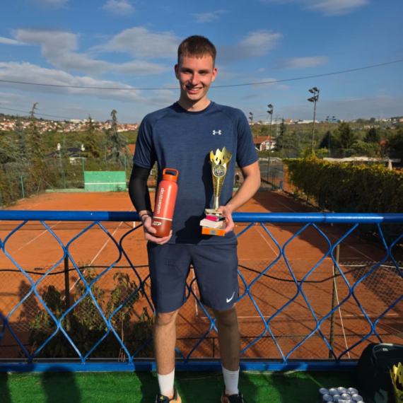 Amaterski tenis u Srbiji ne umire – Glogovac odbranio titulu! VIDEO