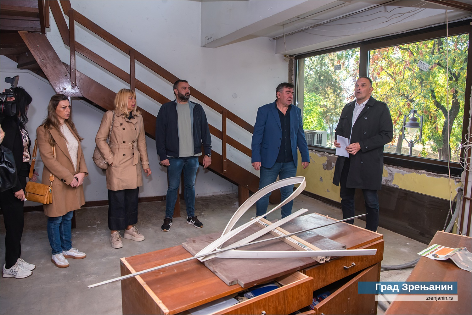 Nekadašnji Radio Zrenjanin postaje studio za podkaste: Grad u obnovu uložio više od 150 miliona dinara