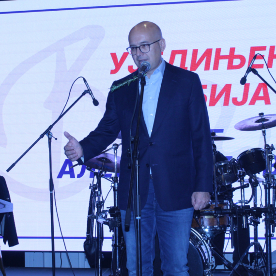 Vučević poslao snažnu poruku iz Novog Sada: "Verujem u pobedu ujedinjene Srbije 25. oktobra"