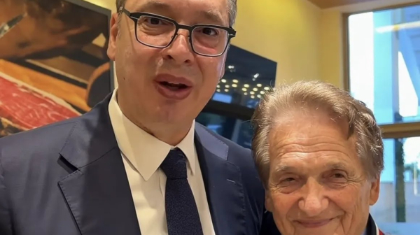 Vučić sa Bilkićem u Nišu: "Podrška ljudi koji su pesmama ostavili trag u srcima naroda posebno znači" VIDEO
